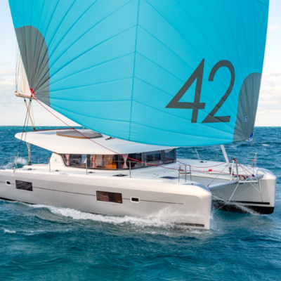 Catamaran Lagoon 42 OW - Akala